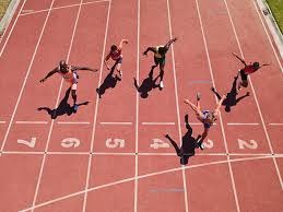 追光丨从和田到伊春，小小冰壶同心共圆