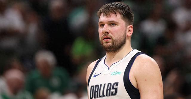 球員支出控 球員支出控