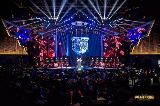 俱乐部应在 俱乐部应在